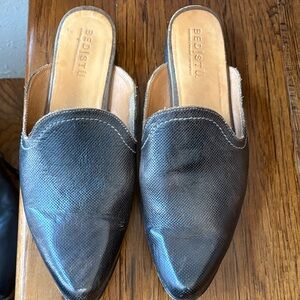 BED|STU Textured Black Mules